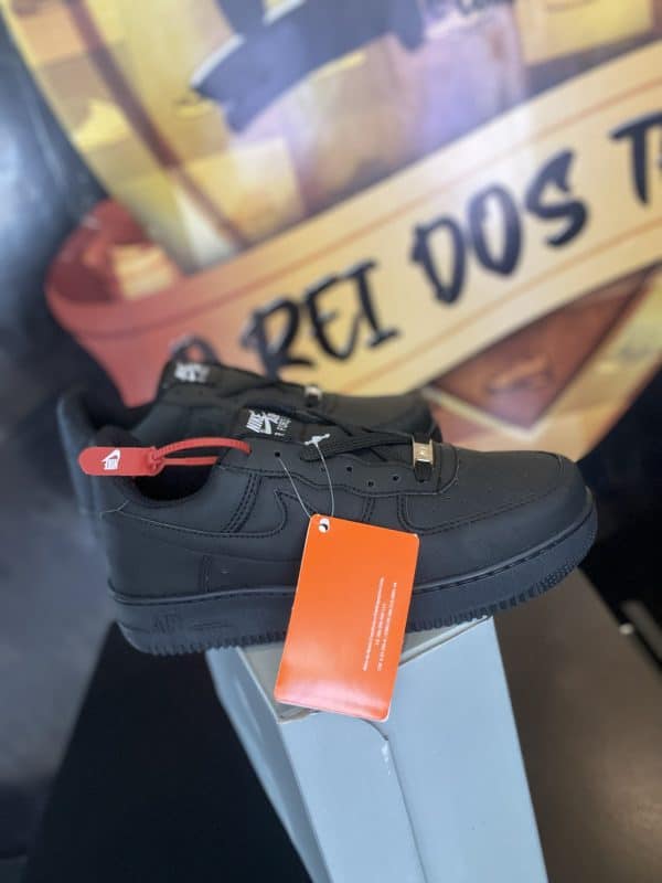 NIKE AIRFORC PRETO PREMIUM