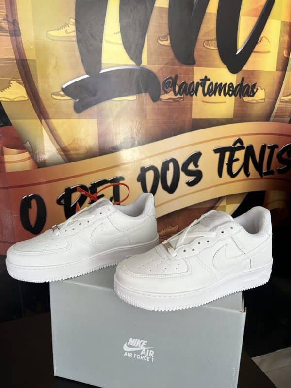 NIKE Airfoc Branco
