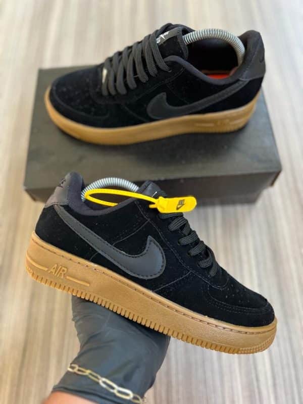 Nike Airforc camurça