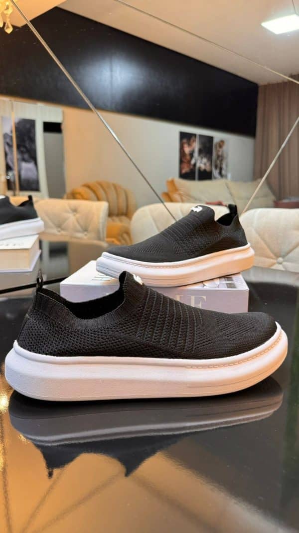 Lacoste preto