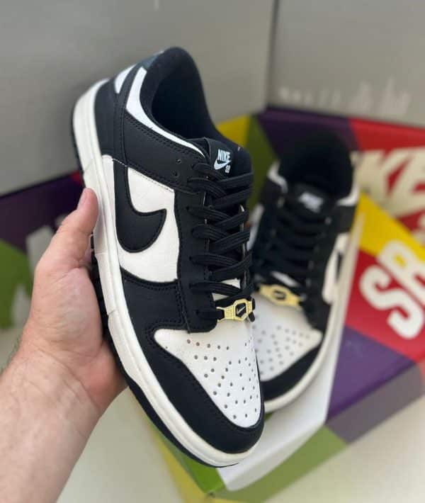 NIKE DUNK LOW PRETO