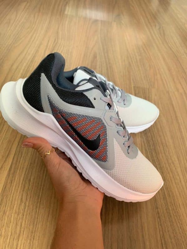 Nike Run fast cinza