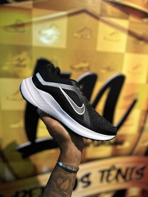 Nike quest