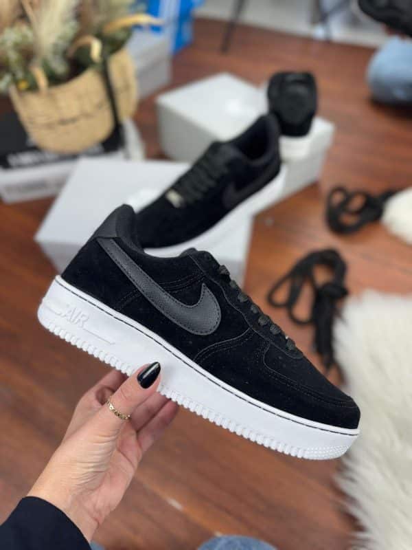 Nike Airforc camurça