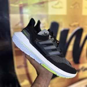 Adidas ULTRABOOST preto verde